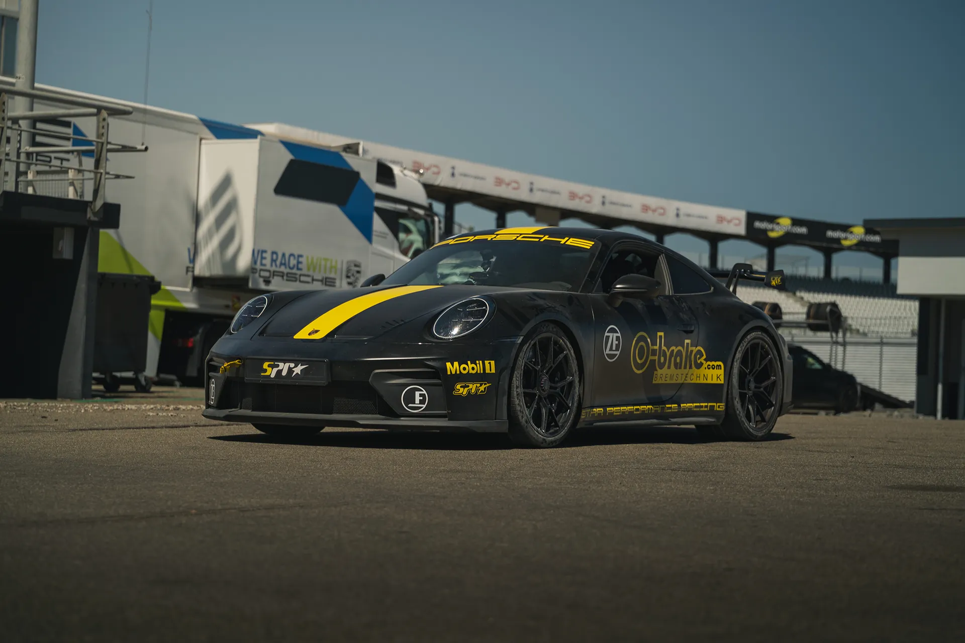 Nr 192 — Motorsport photography, Dans Trackday, image 4