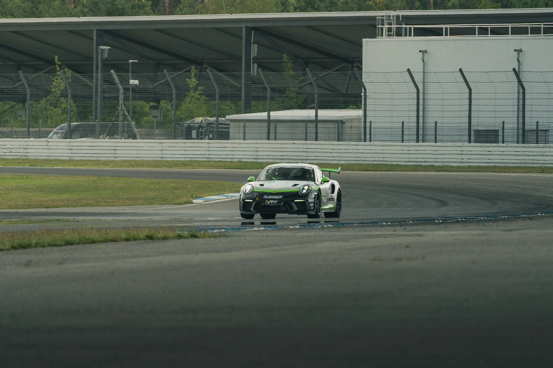 Nr 194 — Motorsport photography, Dans Trackday, image 2